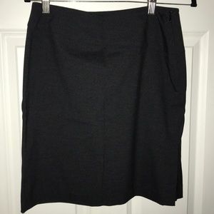 NWT. Grey business casual skirt.